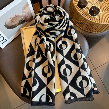 2022 Нова европейска и американска улична имитация кашмир геометрична Patten сгъсти шал Дамска мода ретро запази топъл шал Изображение
