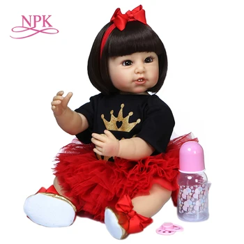 NPK 55CM прероден малко дете принцеса бебе кукла bebe момиче в червена рокля цялото тяло мек силикон гъвкав реално докосване баня играчка Коледа подарък Изображение