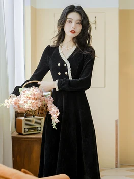 френски ретро черна рокля от кадифе Жени Пролетни рокли с дълъг ръкав V-образно деколте Женски елегантен шик дантела пачуърк случайни Vestido Изображение